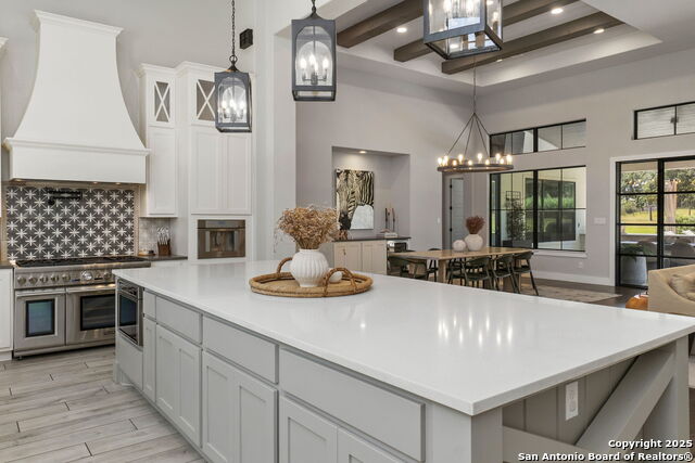 Image 19 of 76 For 137 Balcones Bend