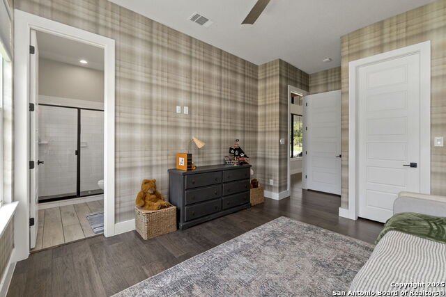 Image 36 of 76 For 137 Balcones Bend