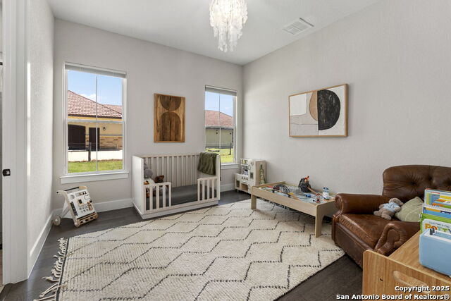Image 38 of 76 For 137 Balcones Bend