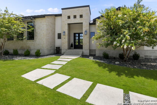Image 4 of 76 For 137 Balcones Bend