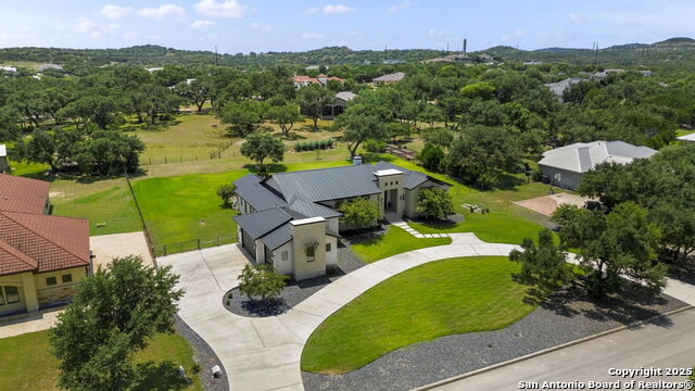 Image 55 of 76 For 137 Balcones Bend