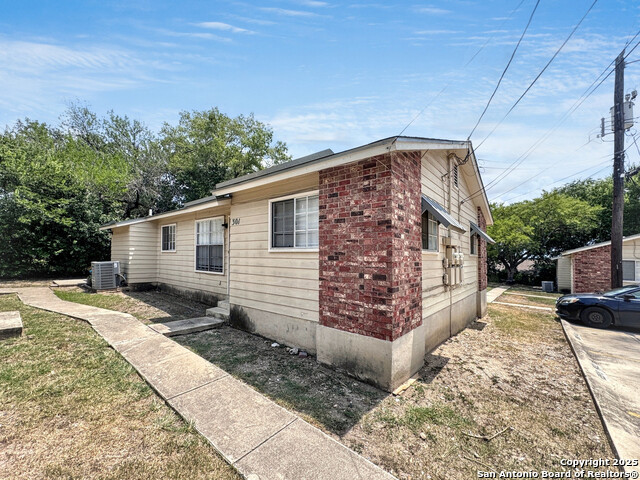 Details for 844 Sunshine Dr E 301, San Antonio, TX 78228