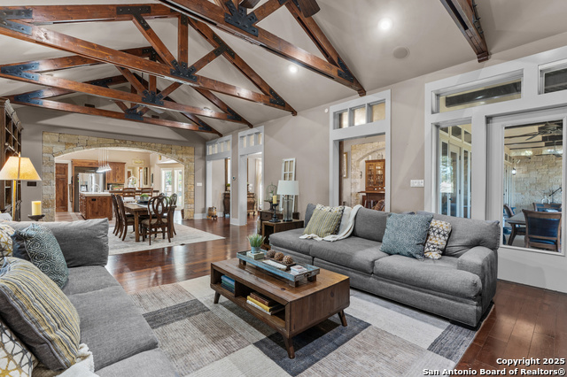 Image 11 of 49 For 3738 Las Casitas