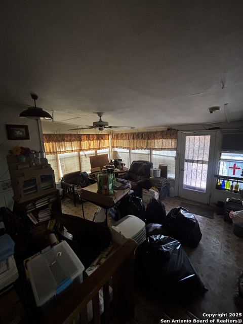 Image 10 of 10 For 202 Benita  