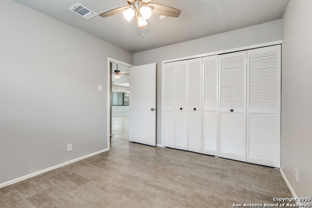 Image 16 of 24 For 8707 Thatch Dr