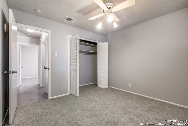 Image 18 of 24 For 8707 Thatch Dr