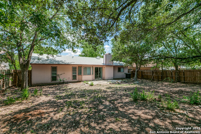Image 23 of 24 For 8707 Thatch Dr