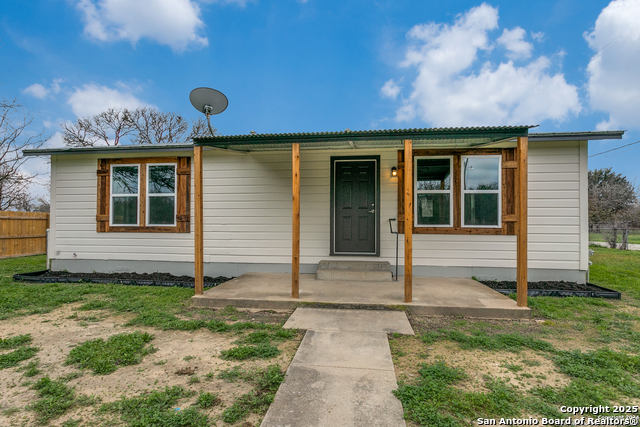 Details for 1814 Amelia  , Castroville, TX 78009