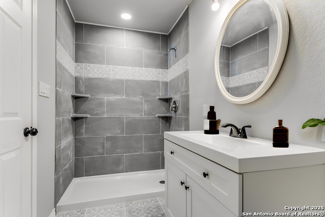 Image 15 of 25 For 1814 Amelia