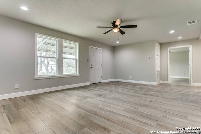 Image 5 of 25 For 1814 Amelia