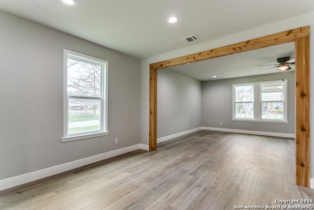 Image 9 of 25 For 1814 Amelia