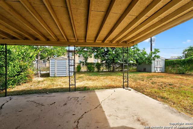 Image 4 of 16 For 4223 Kilrea Dr