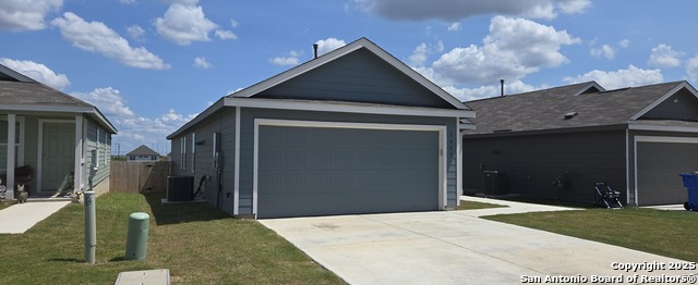 Image 2 of 13 For 1635 Knoll Ridge