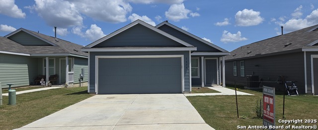 Image 4 of 13 For 1635 Knoll Ridge