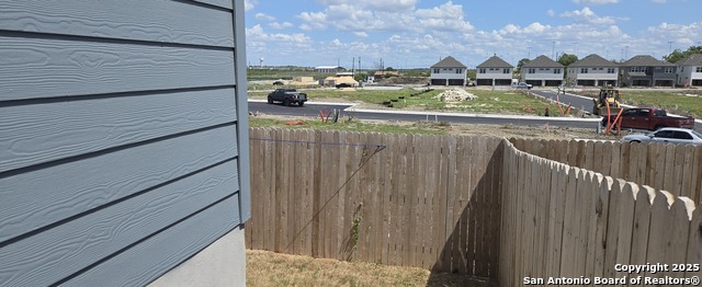 Image 7 of 13 For 1635 Knoll Ridge