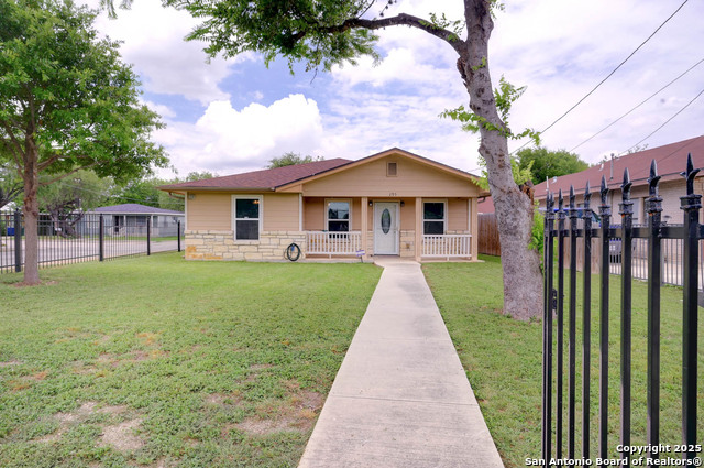 Image 4 of 22 For 295 Riverdale Drive