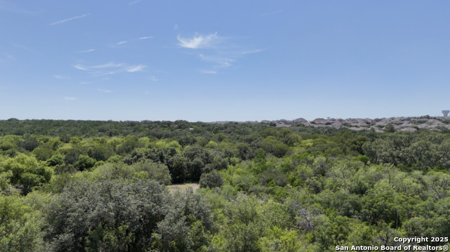 Listing photo id 4 for 1365 Grosenbacher