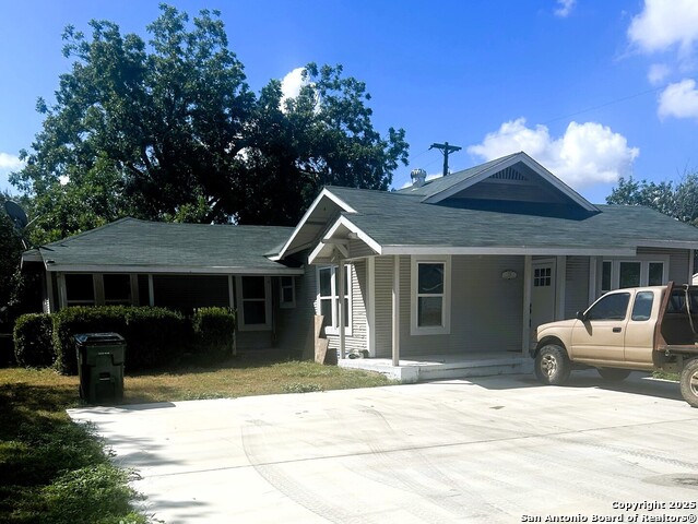 Details for 104 Persons , Stockdale, TX 78160