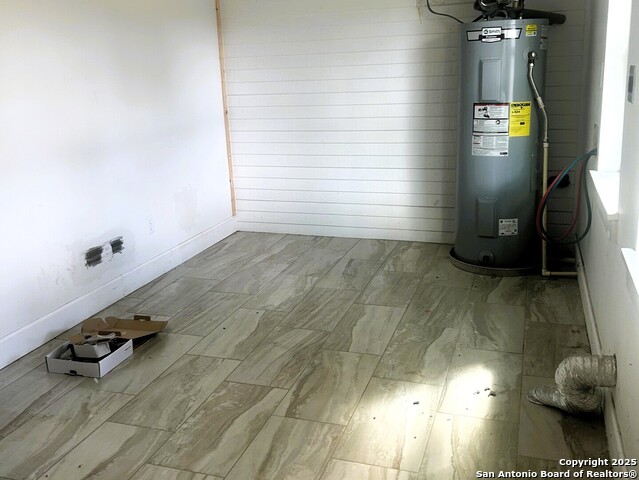 Image 13 of 13 For 104 Persons  