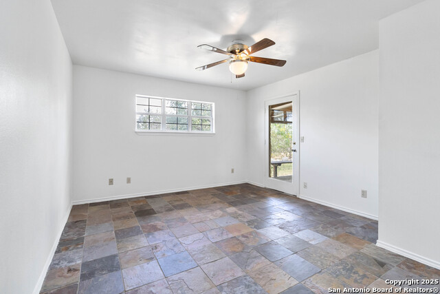 Image 16 of 37 For 124 Turkey Trail