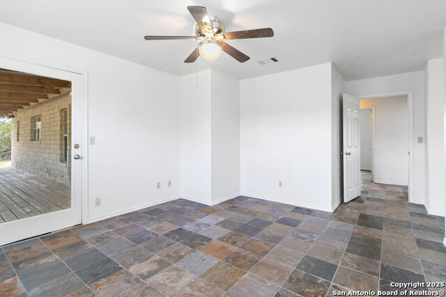 Image 17 of 37 For 124 Turkey Trail