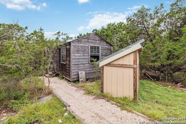 Image 34 of 37 For 124 Turkey Trail