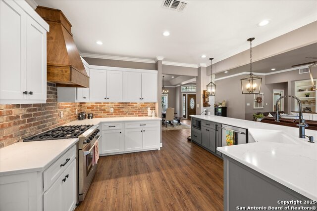 Image 12 of 45 For 608 Kendall Parkway