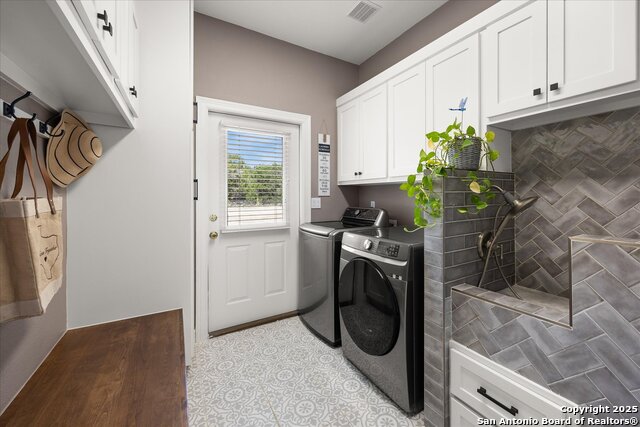 Image 31 of 45 For 608 Kendall Parkway