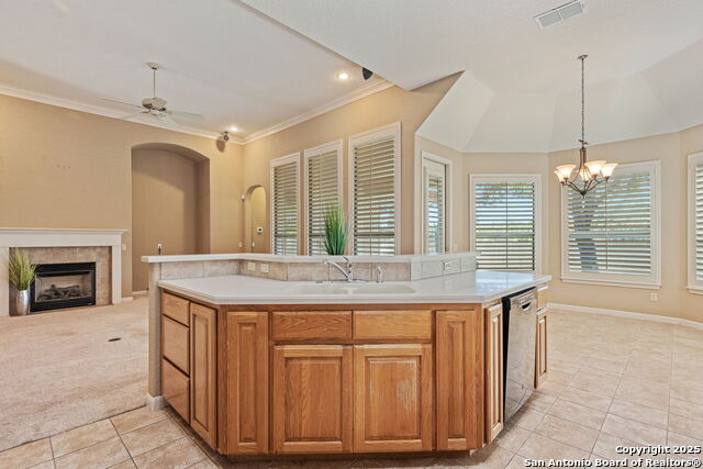 Image 11 of 32 For 207 Garden Hl