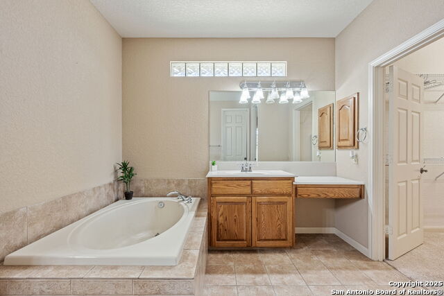 Image 18 of 32 For 207 Garden Hl