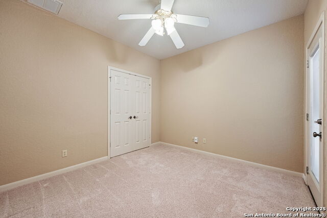 Image 21 of 32 For 207 Garden Hl