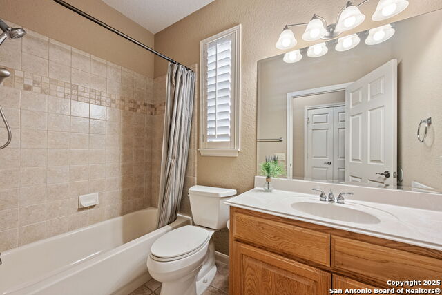 Image 22 of 32 For 207 Garden Hl