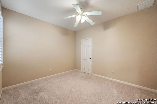 Image 23 of 32 For 207 Garden Hl