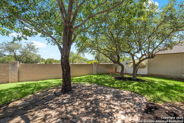 Image 27 of 32 For 207 Garden Hl