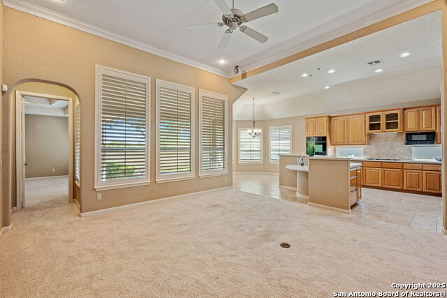 Image 5 of 32 For 207 Garden Hl