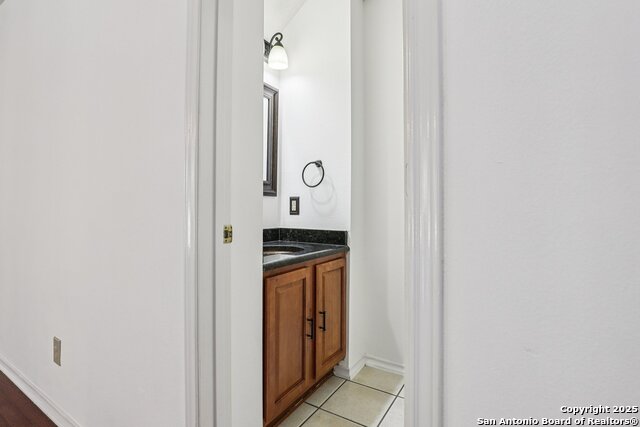 Listing photo id 28 for 16 Marella Dr