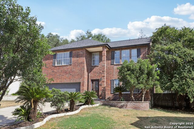 Listing photo id 2 for 16 Marella Dr