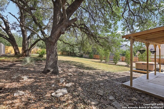 Listing photo id 48 for 16 Marella Dr