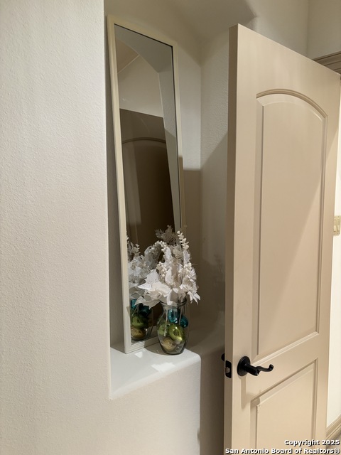 Image 35 of 51 For 131 Westcourt Ln