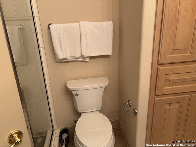 Image 38 of 51 For 131 Westcourt Ln