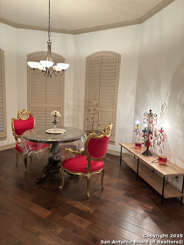 Image 4 of 51 For 131 Westcourt Ln