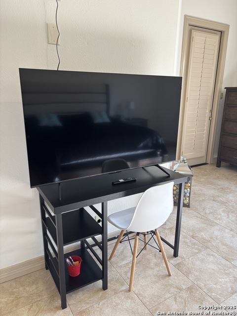 Image 42 of 51 For 131 Westcourt Ln