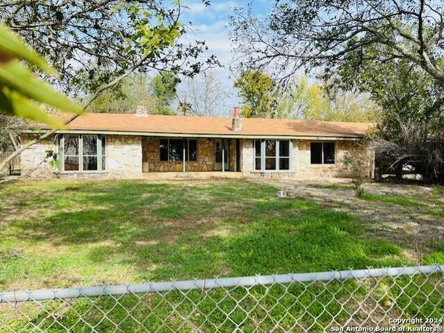 Listing photo id 9 for 6268 Highway 27