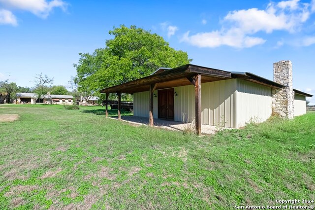 Listing photo id 1 for 6268 Highway 27