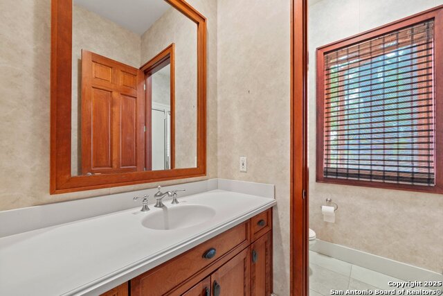 Listing photo id 21 for 169 Shores Point