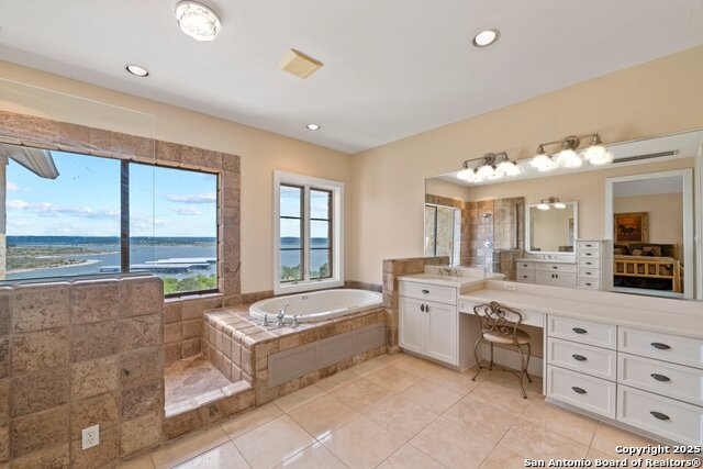 Listing photo id 28 for 169 Shores Point