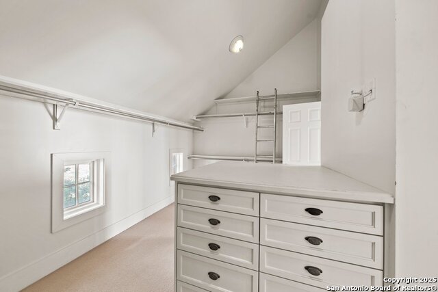 Listing photo id 29 for 169 Shores Point