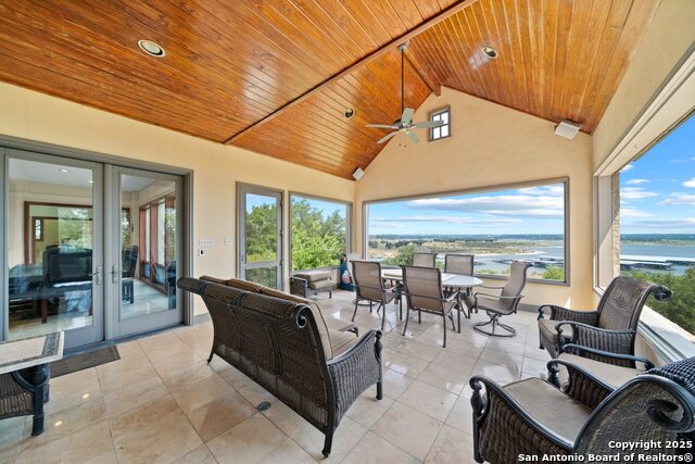 Listing photo id 38 for 169 Shores Point