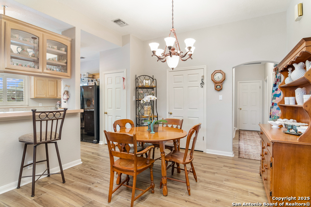 Image 14 of 48 For 6 Oakwell Farms