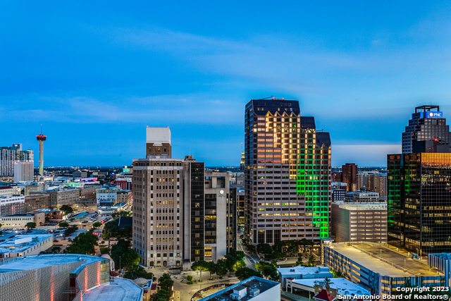 Listing photo id 25 for 123 Lexington Ave 1610